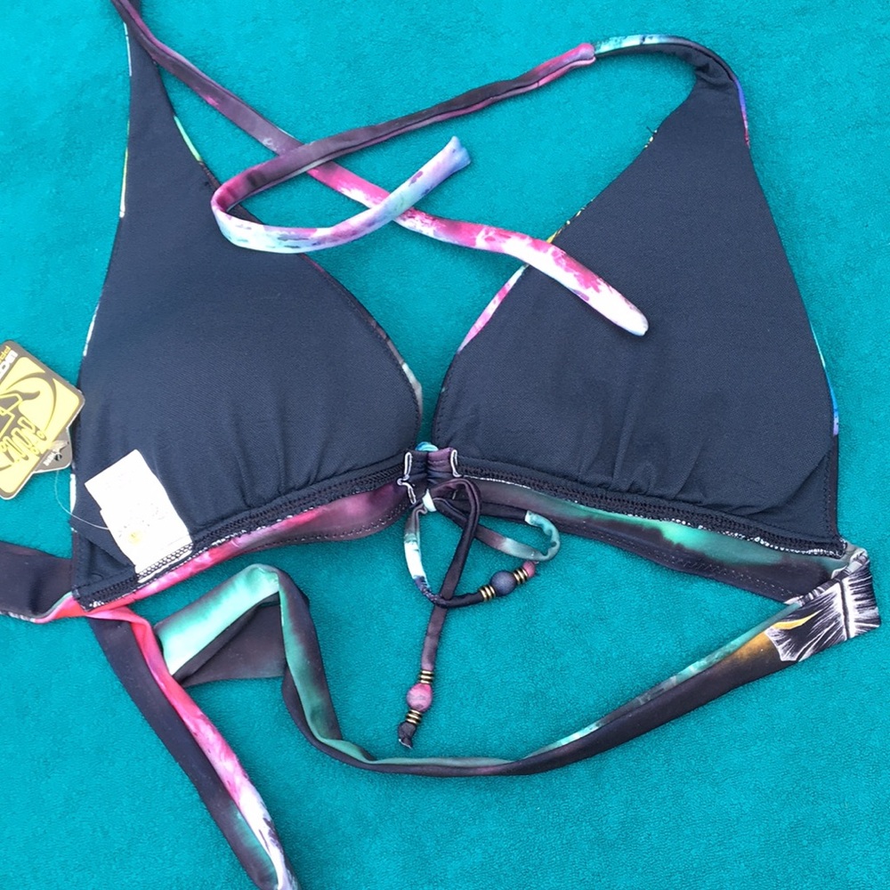 Swimsuit Top - Picture 2 of 6